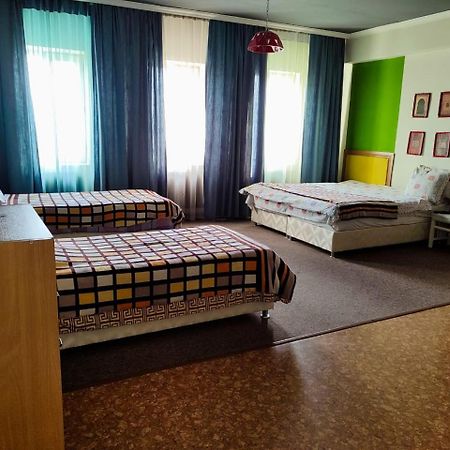Strelets Hotel Бишкек Екстериор снимка