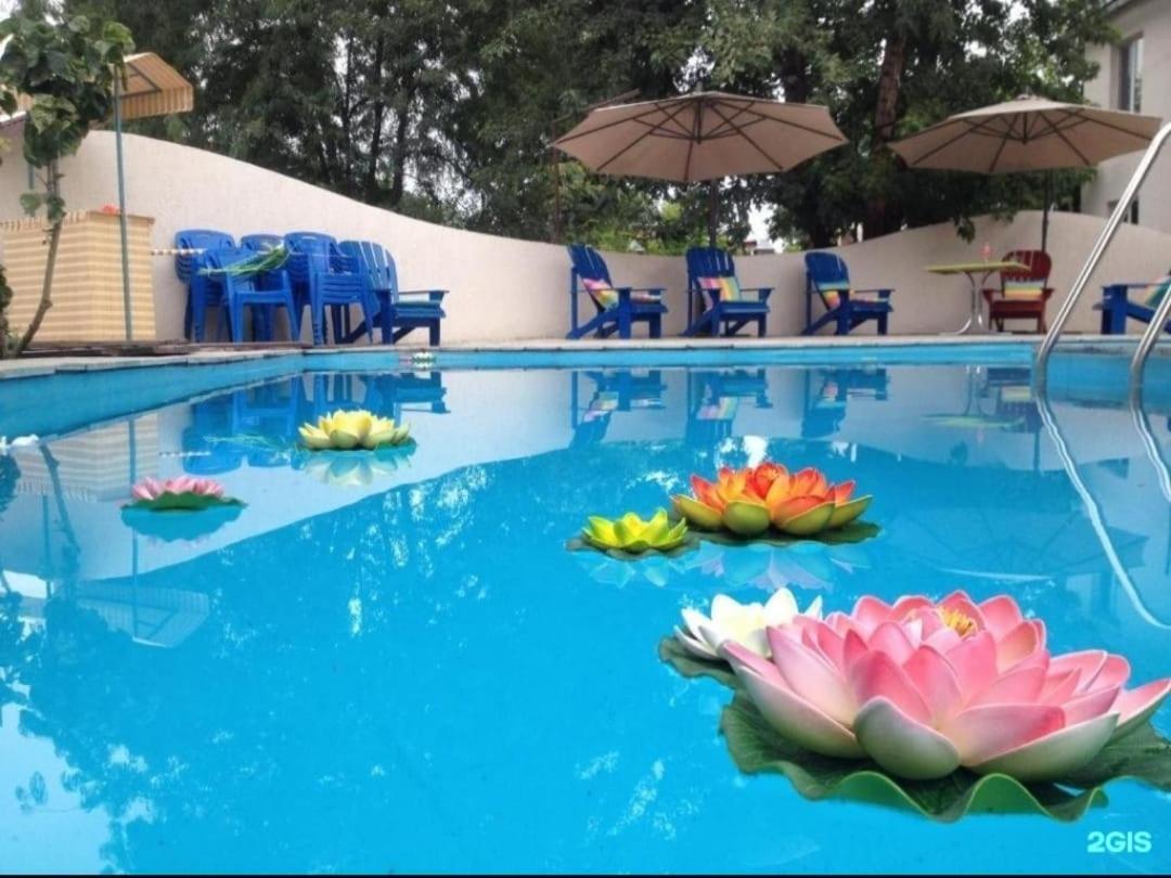 Strelets Hotel Бишкек Екстериор снимка